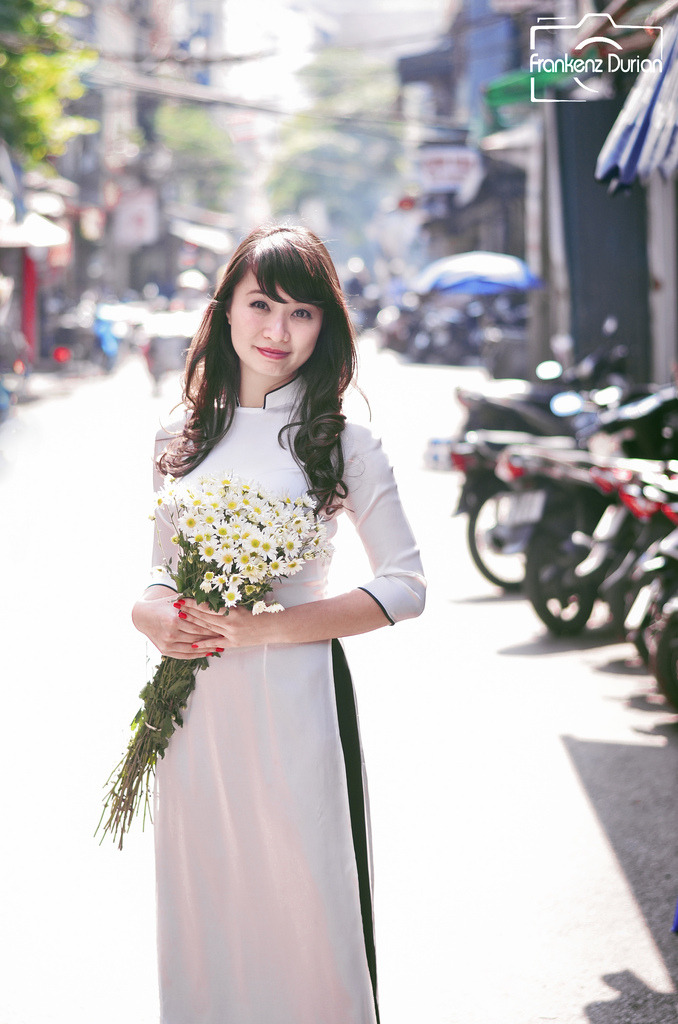 隔壁的女人