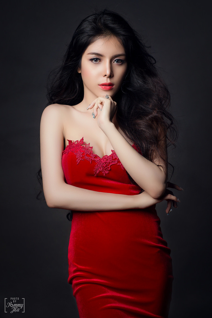 動(dòng)漫美女吸乳